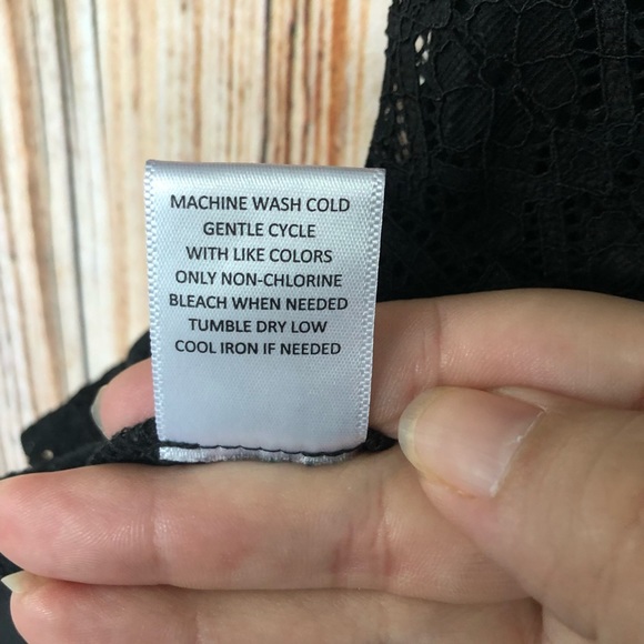 love, Fire Black Lace 3/4 Sleeve Skater Dress - Picture 7 of 11